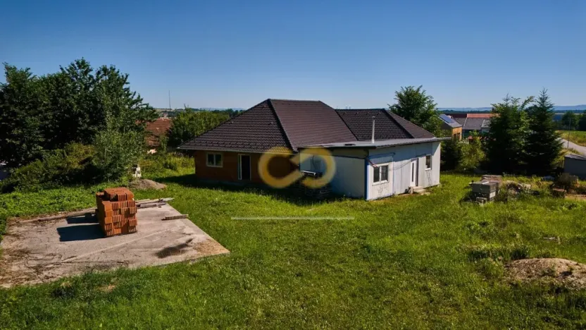 Prodej pozemku pro bydlení, Chvalovice, 3880 m2