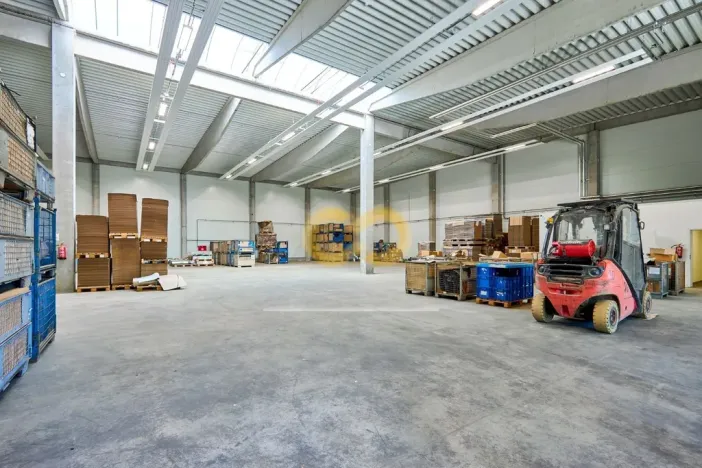 Pronájem skladu, Tábor - Čekanice, 1300 m2
