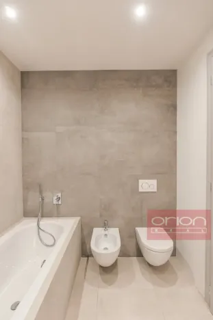 Pronájem bytu 3+kk, Praha - Vinohrady, Laubova, 95 m2