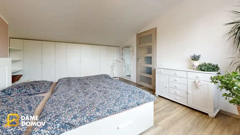 Pronájem rodinného domu, Vlčnov, 93 m2