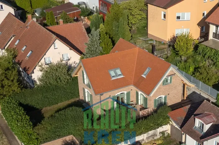 Prodej rodinného domu, Praha - Suchdol, Nad dolíky, 212 m2
