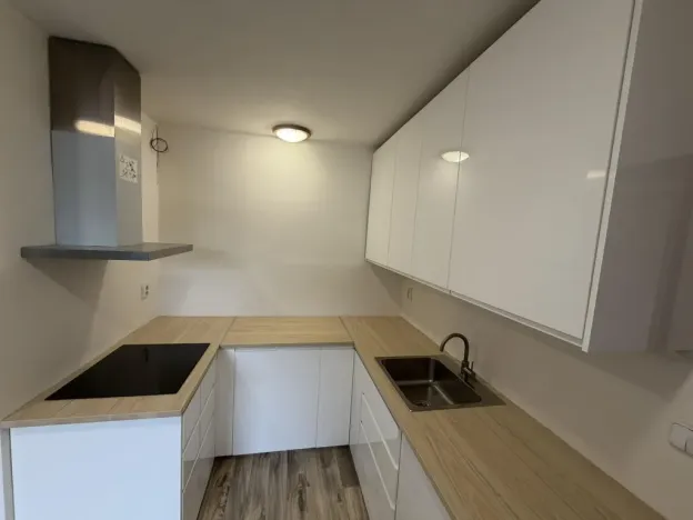 Pronájem bytu 3+1, Praha - Braník, Branická, 74 m2