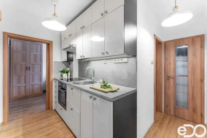 Prodej bytu 3+kk, Praha - Uhříněves, V bytovkách, 50 m2