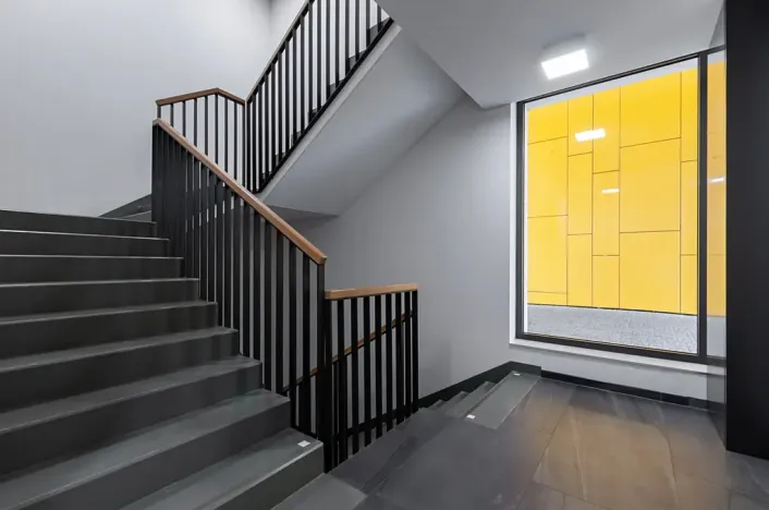 Pronájem bytu 1+kk, Praha - Karlín, Sokolovská, 38 m2