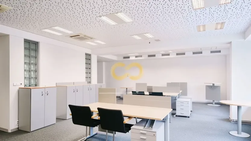 Pronájem kanceláře, Písek - Vnitřní Město, Alšovo nám., 200 m2