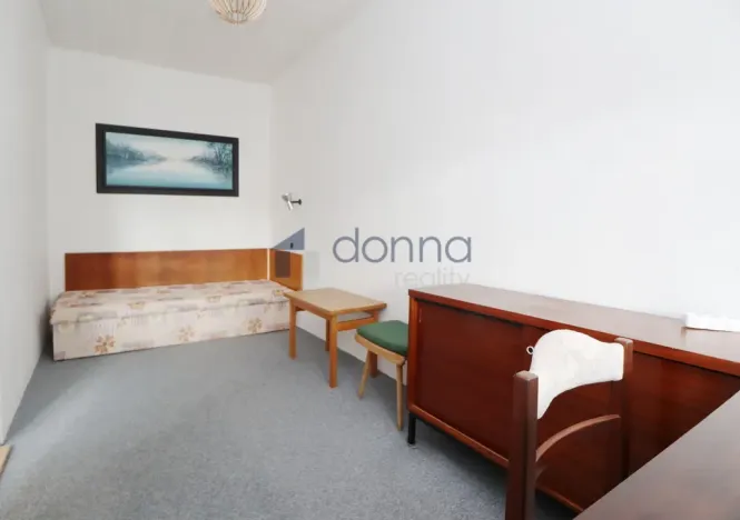 Pronájem bytu 3+1, Praha, Na stezce, 65 m2