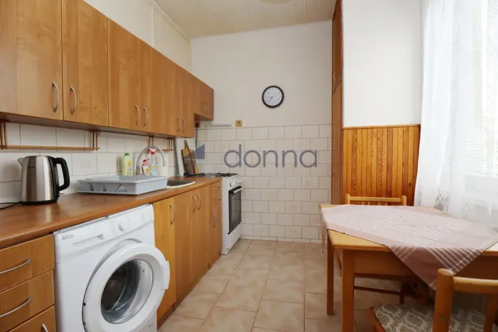 Pronájem bytu 3+1, Praha, Na stezce, 65 m2