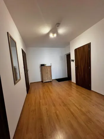 Pronájem bytu 2+kk, Karlovy Vary, Spálená, 64 m2
