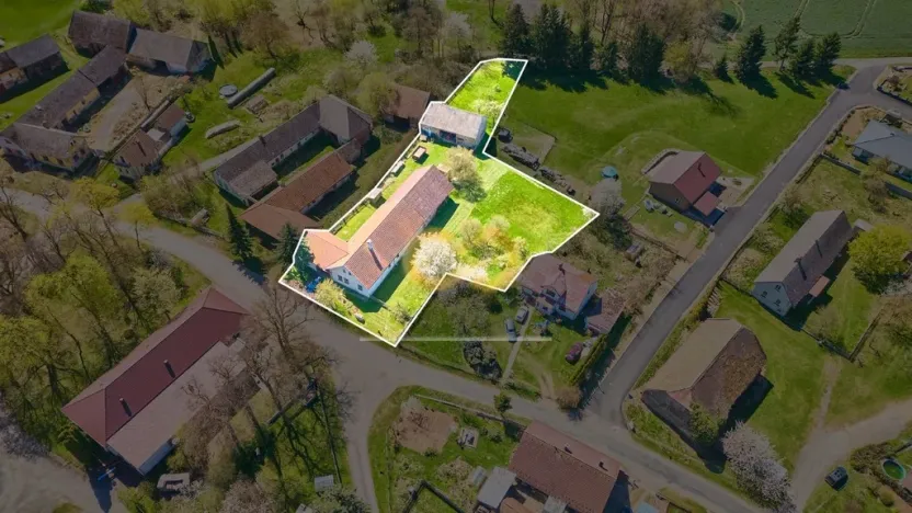 Prodej rodinného domu, Jilem, 320 m2