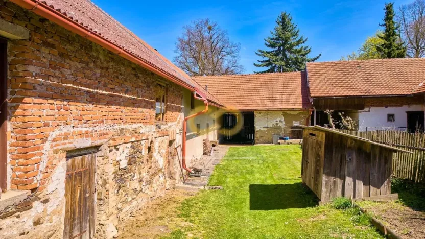 Prodej rodinného domu, Jilem, 320 m2