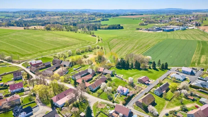 Prodej rodinného domu, Jilem, 320 m2
