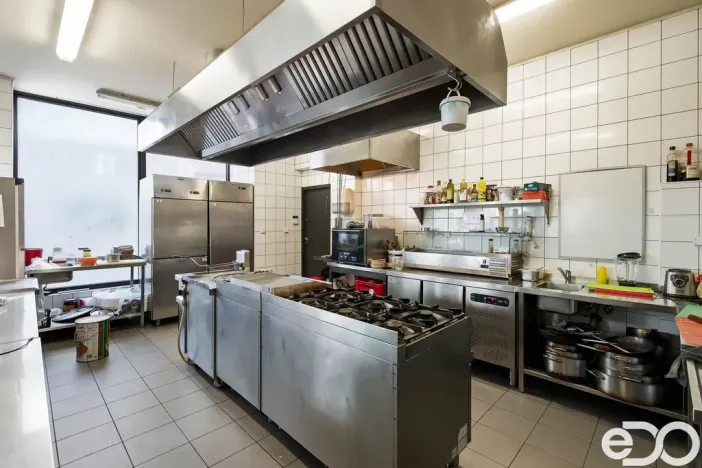 Pronájem restaurace, Liberec, nám. Soukenné, 200 m2