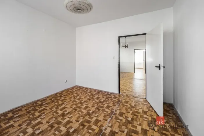 Prodej bytu 3+1, Volary, Sídl. Míru, 65 m2