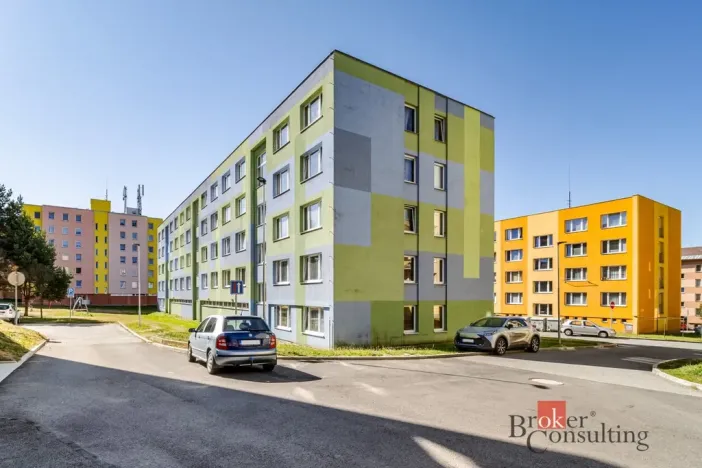 Prodej bytu 3+1, Volary, Sídl. Míru, 65 m2