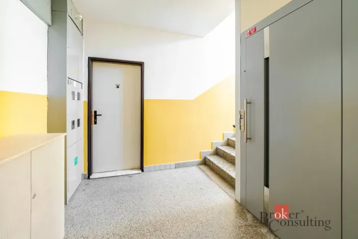 Prodej bytu 3+1, Volary, Sídl. Míru, 65 m2