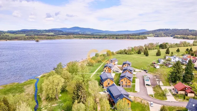 Prodej bytu 1+kk, Černá v Pošumaví, 33 m2