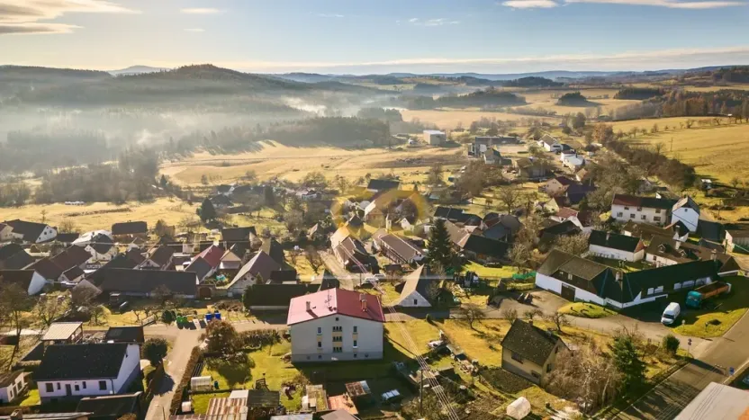 Prodej ubytování, Hoslovice, 468 m2