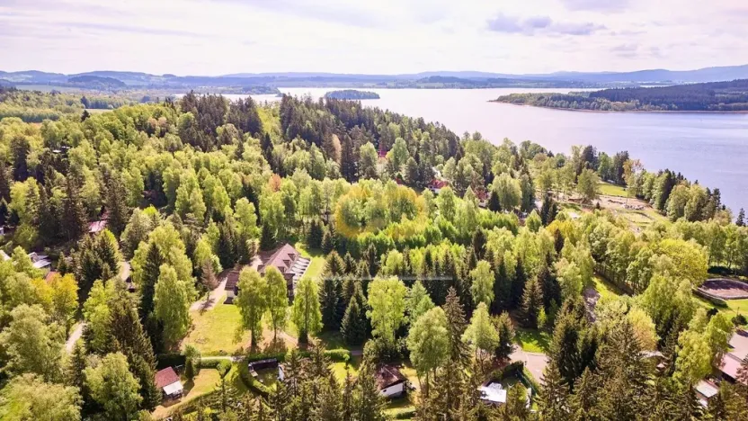 Prodej bytu 1+kk, Horní Planá, Jenišov, 43 m2