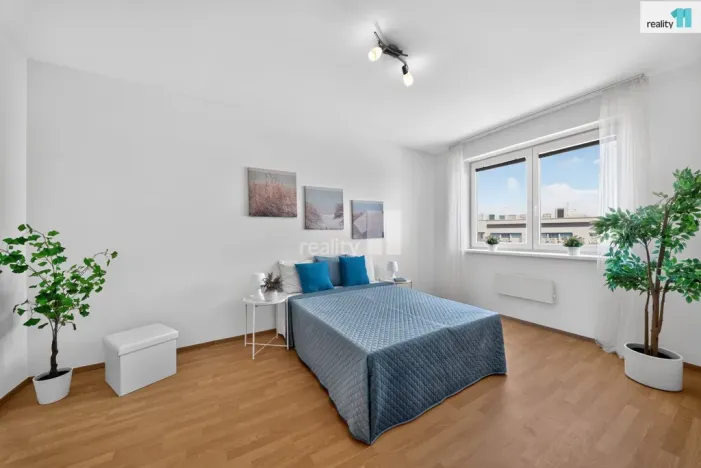 Prodej bytu 2+kk, Jesenice, V Roháči I., 58 m2