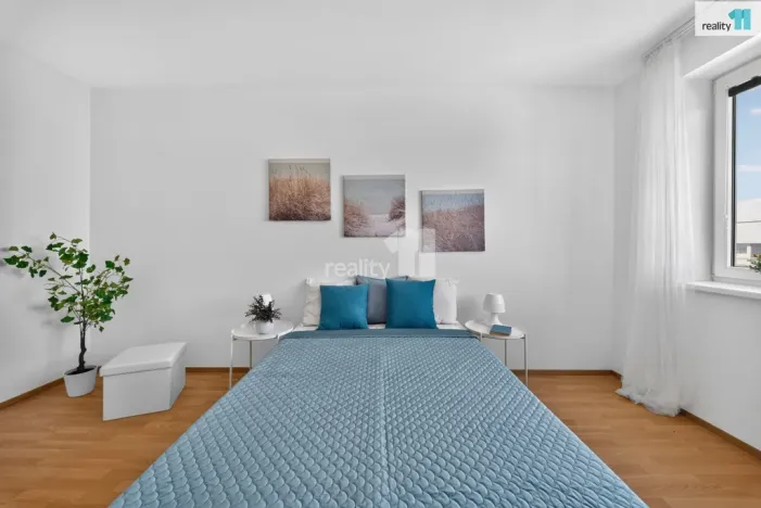 Prodej bytu 2+kk, Jesenice, V Roháči I., 58 m2