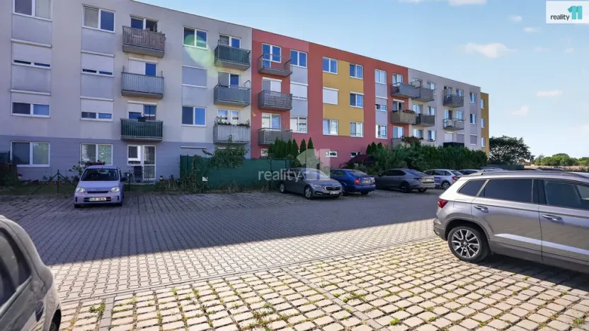 Prodej bytu 2+kk, Jesenice, V Roháči I., 58 m2