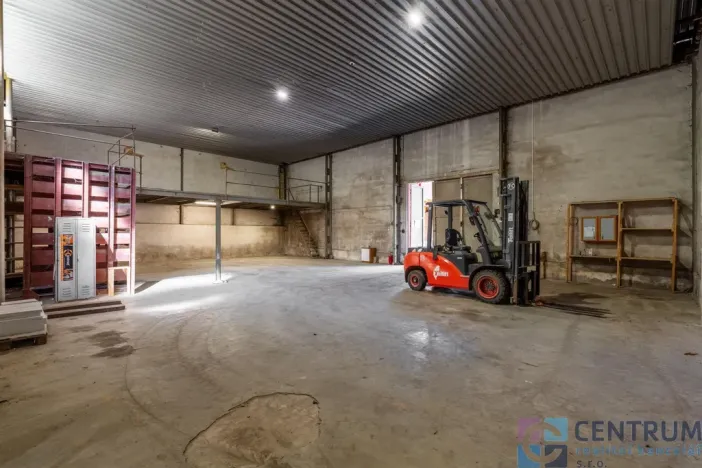 Pronájem obchodního prostoru, Tanvald - Žďár, 328 m2