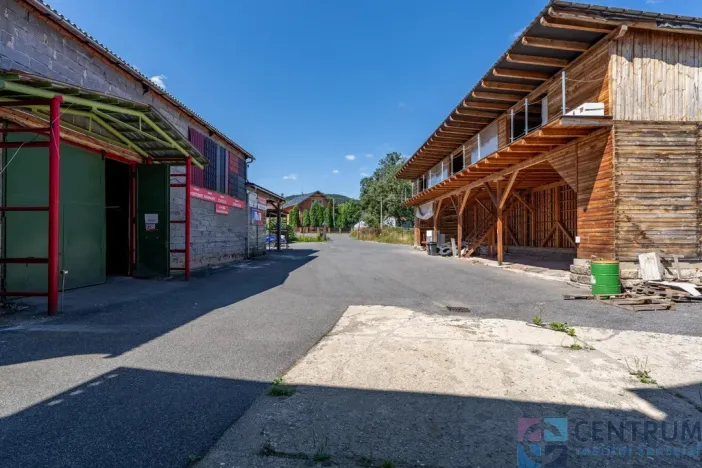 Pronájem obchodního prostoru, Tanvald - Žďár, 328 m2