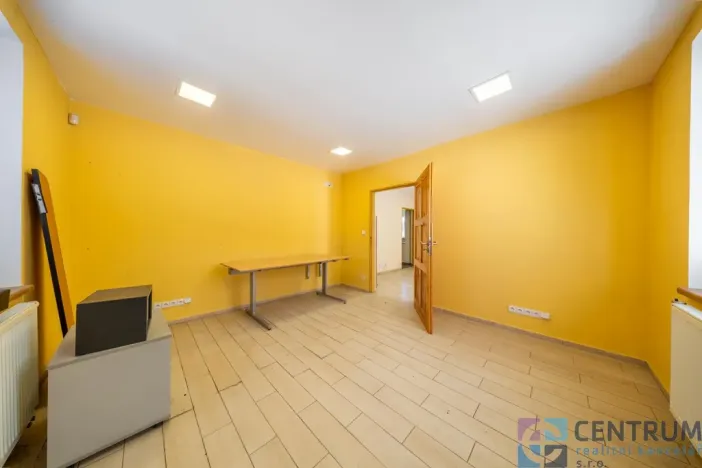 Pronájem obchodního prostoru, Tanvald - Žďár, 328 m2