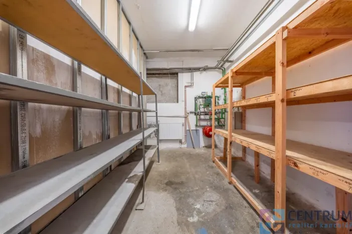 Pronájem obchodního prostoru, Tanvald - Žďár, 328 m2