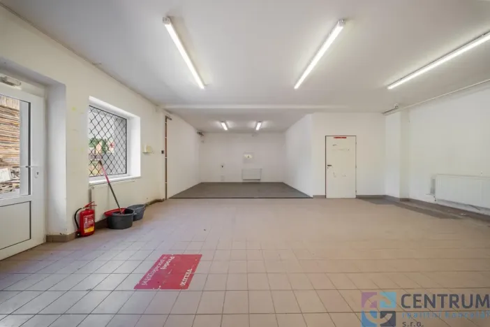 Pronájem obchodního prostoru, Tanvald - Žďár, 328 m2