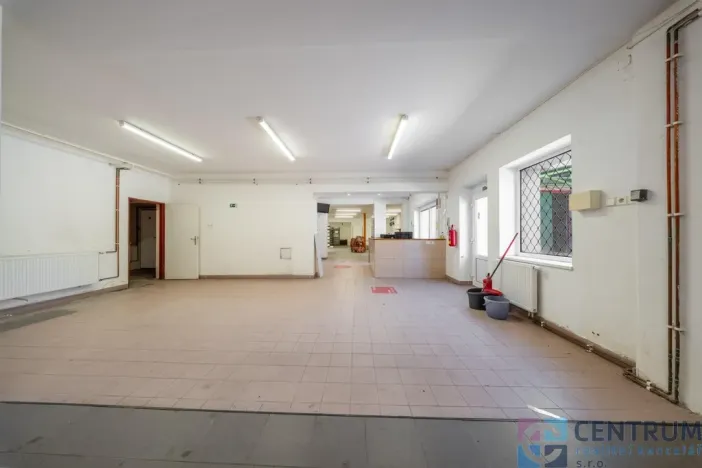 Pronájem obchodního prostoru, Tanvald - Žďár, 328 m2