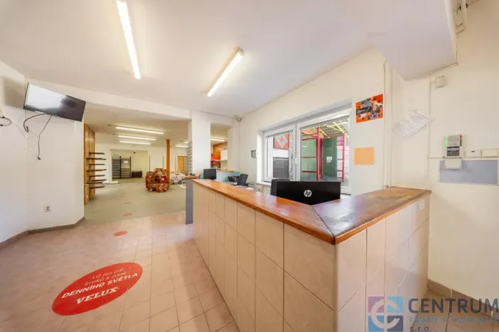 Pronájem obchodního prostoru, Tanvald - Žďár, 328 m2