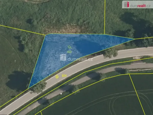 Prodej pozemku, Zlatá Koruna - Rájov, 1054 m2