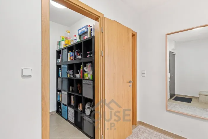 Prodej bytu 2+kk, Praha - Ruzyně, Stočesova, 60 m2