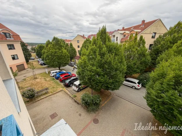 Pronájem bytu 3+kk, Brno, Podbělová, 66 m2