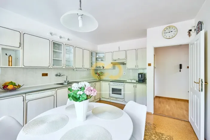 Prodej rodinného domu, Český Krumlov, Zvonková, 284 m2