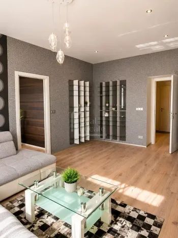 Pronájem bytu 3+1, Praha - Bubeneč, Charlese de Gaulla, 95 m2