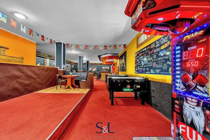 Pronájem restaurace, Česká Lípa, Jindřicha z Lipé, 290 m2