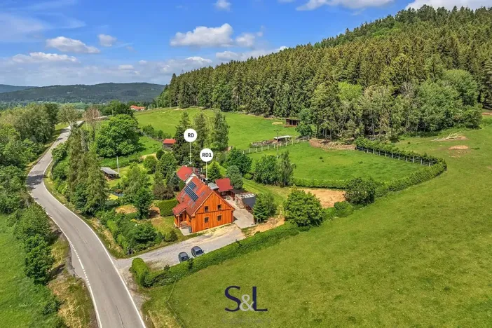 Prodej rodinného domu, Horní Planá, 200 m2