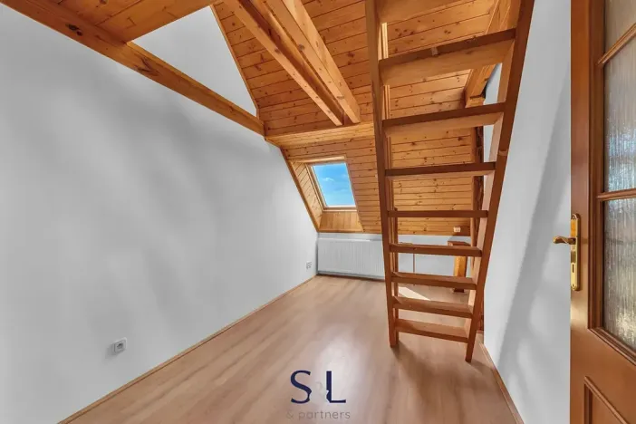Prodej rodinného domu, Horní Planá, 200 m2