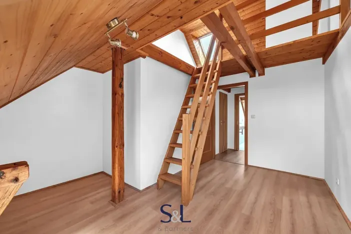 Prodej rodinného domu, Horní Planá, 200 m2