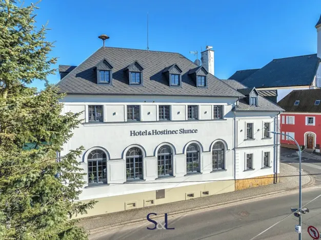 Prodej ubytování, Osečná, Svatovítské náměstí, 1005 m2