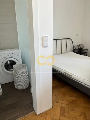 Pronájem bytu 1+kk, Praha, Přemyslovská, 26 m2