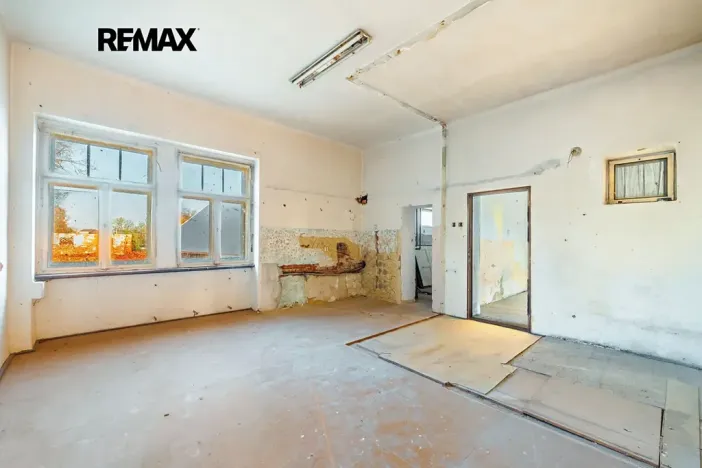 Prodej rodinného domu, Velká Kraš, 420 m2