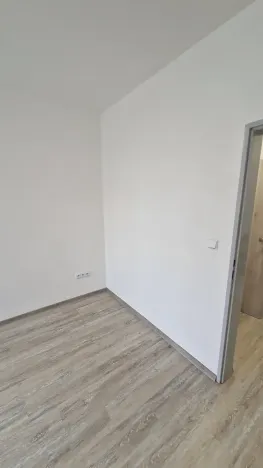 Pronájem bytu 1+kk, Teplice, Emilie Dvořákové, 28 m2