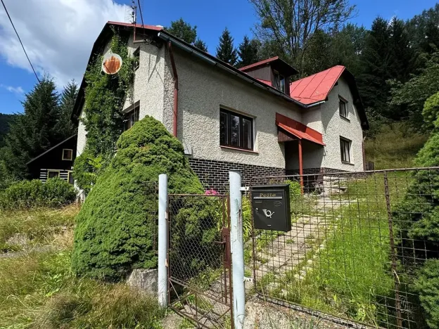 Dražba rodinného domu, Desná, Riedlova, 252 m2