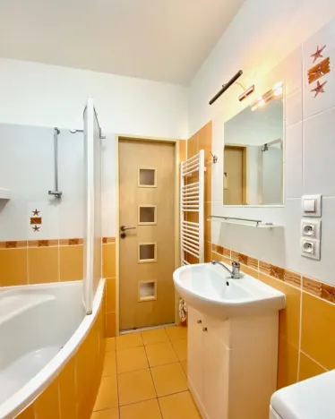 Pronájem bytu 2+kk, Česká Lípa, Okružní, 40 m2