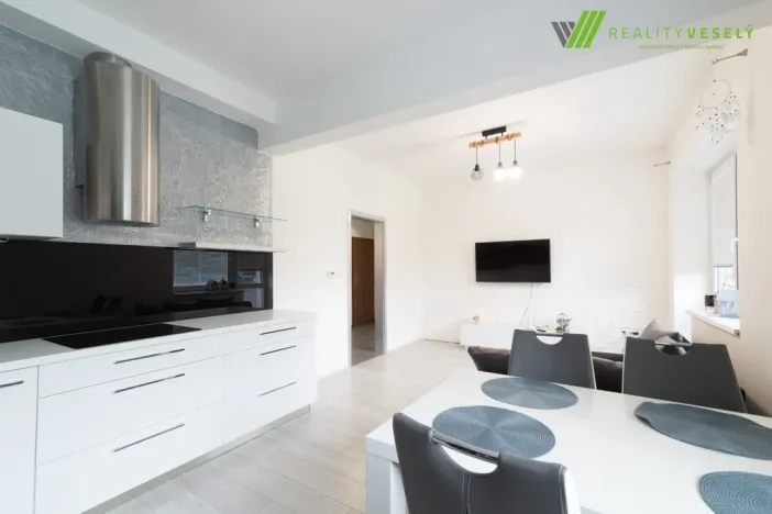 Pronájem bytu 2+kk, Hodonín, Skácelova, 58 m2