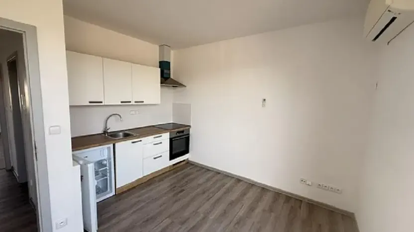 Pronájem bytu 2+kk, Chlumec nad Cidlinou, Mládežnická, 45 m2