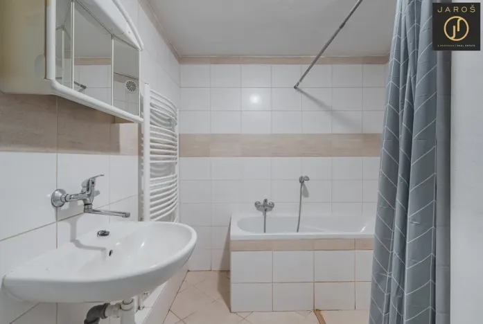 Prodej rodinného domu, Slabce - Rousínov, 295 m2